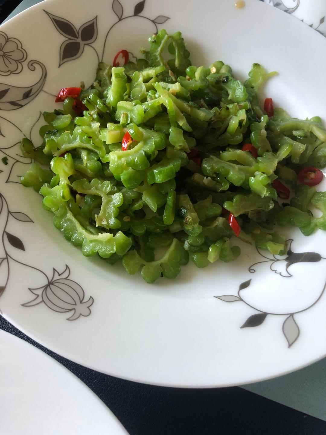 清炒苦瓜（一点都不苦）