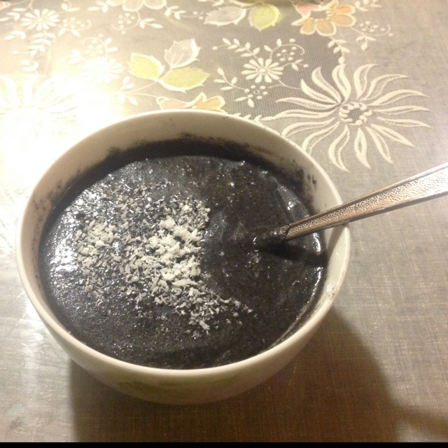 陈小鱼可爱多做的自制黑芝麻糊