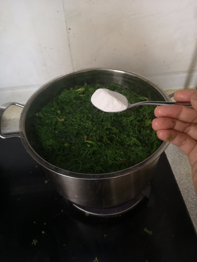 麦蒿米粿 遂川风味的做法 步骤2