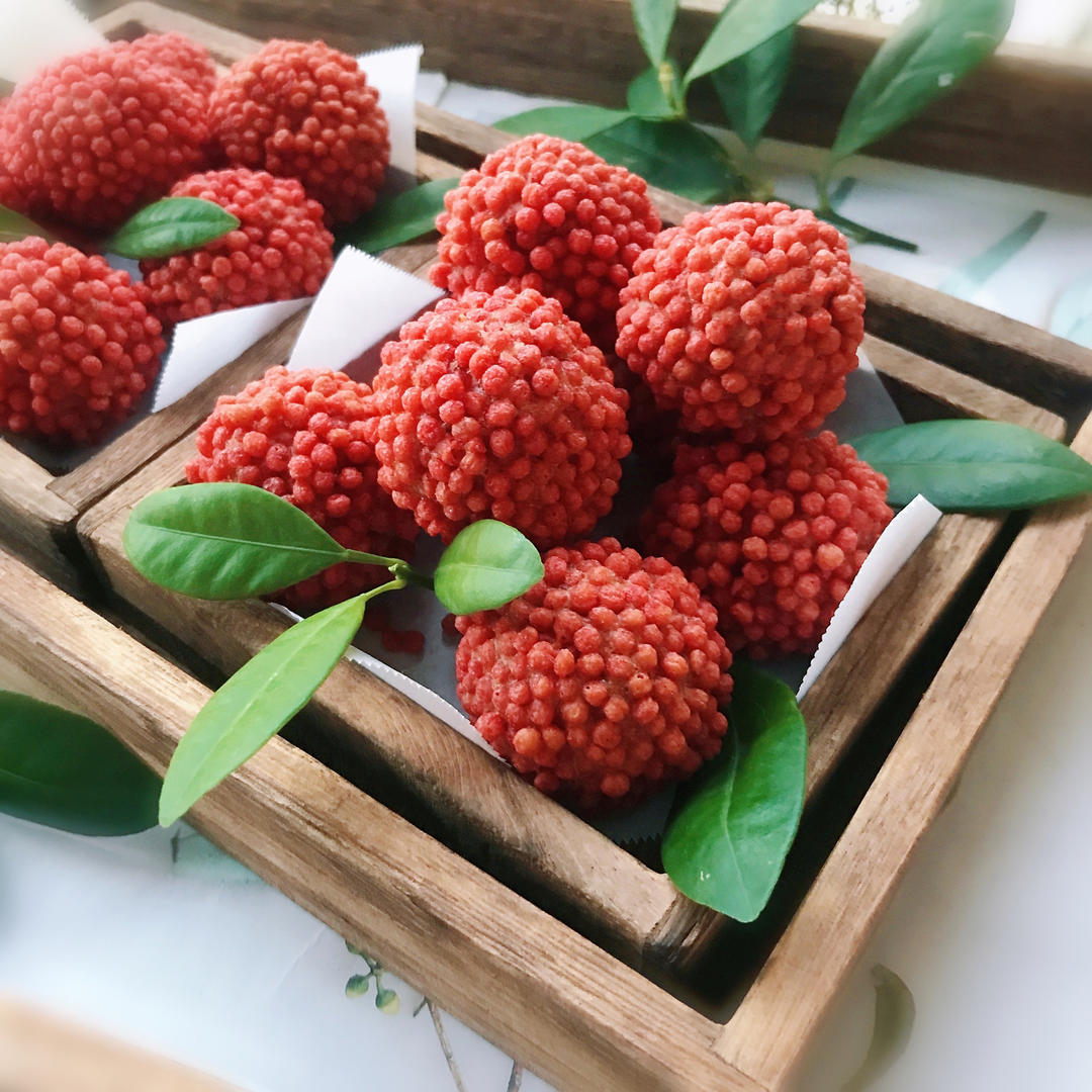 君zhong做的荔枝虾球大宇沙漏空气炸锅