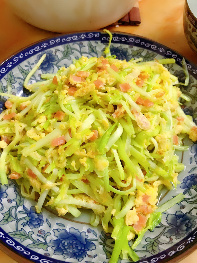 鸡蛋炒韭黄