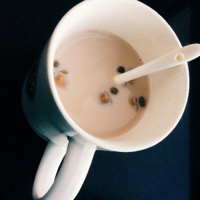 普洱玫瑰奶茶