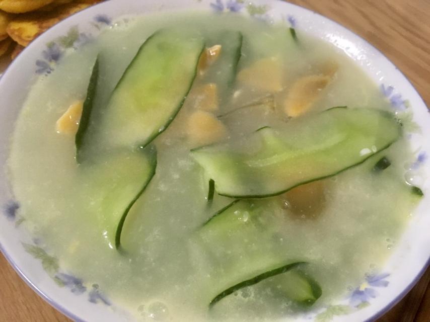 黄瓜皮蛋汤
