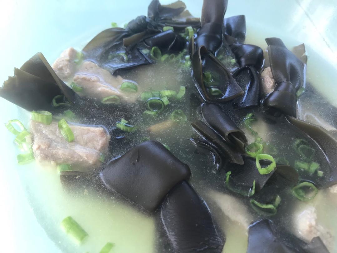 海带排骨汤