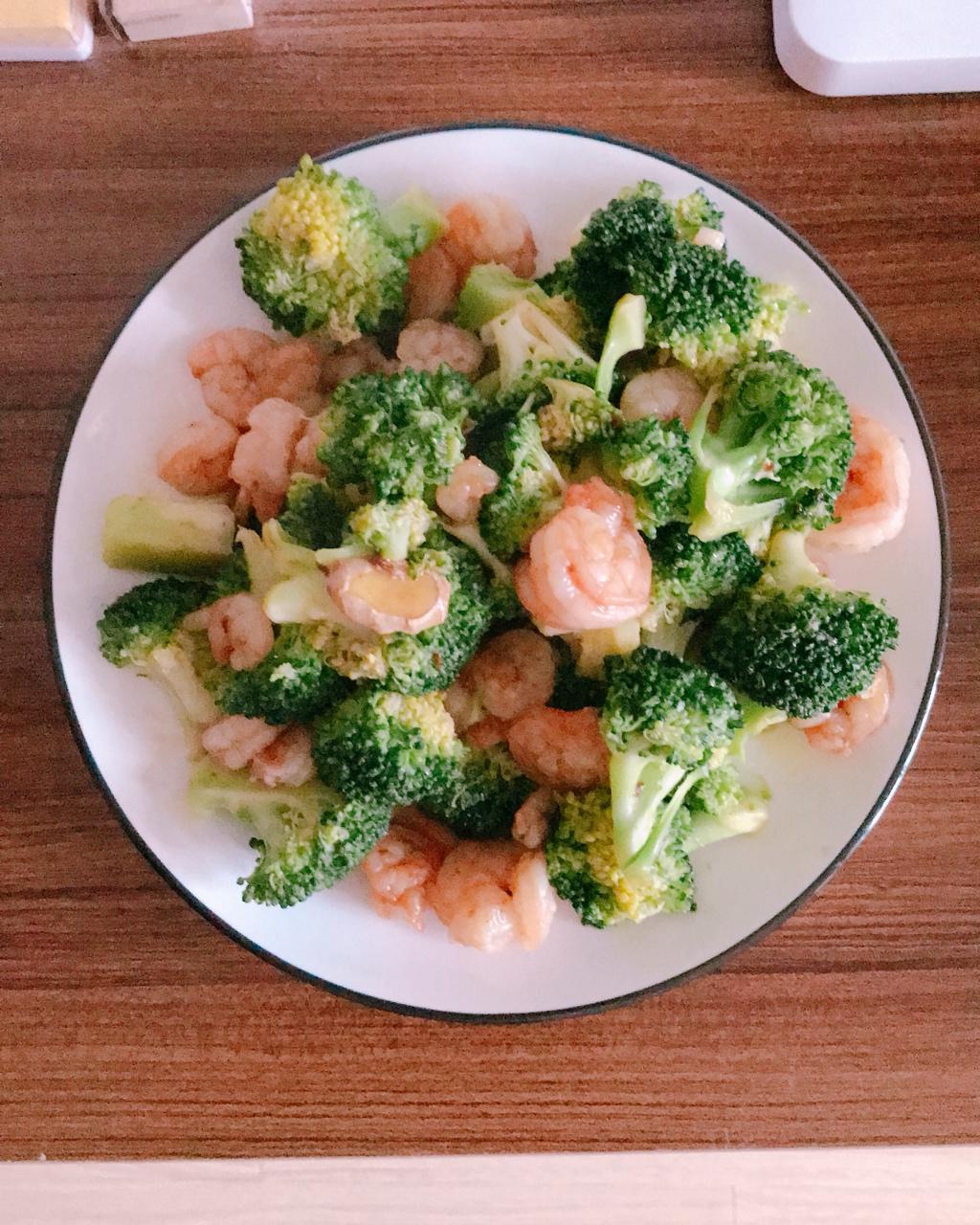西兰花炒虾仁