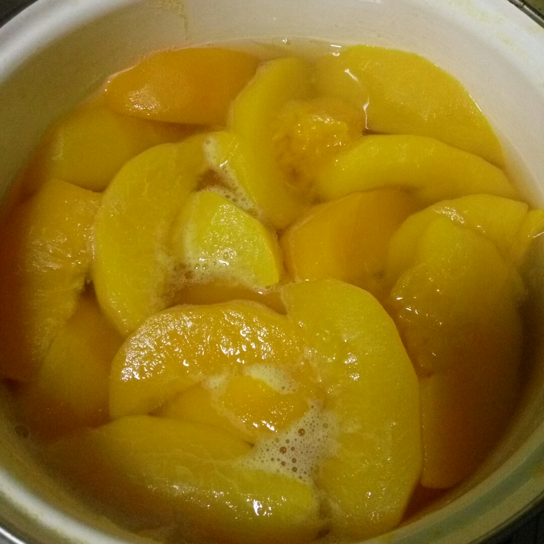 糖水黄桃