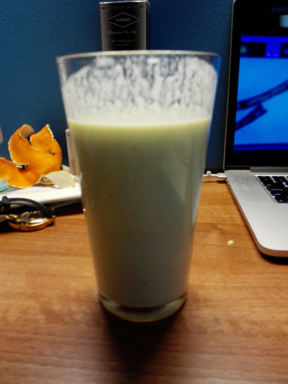 牛油果香蕉奶昔