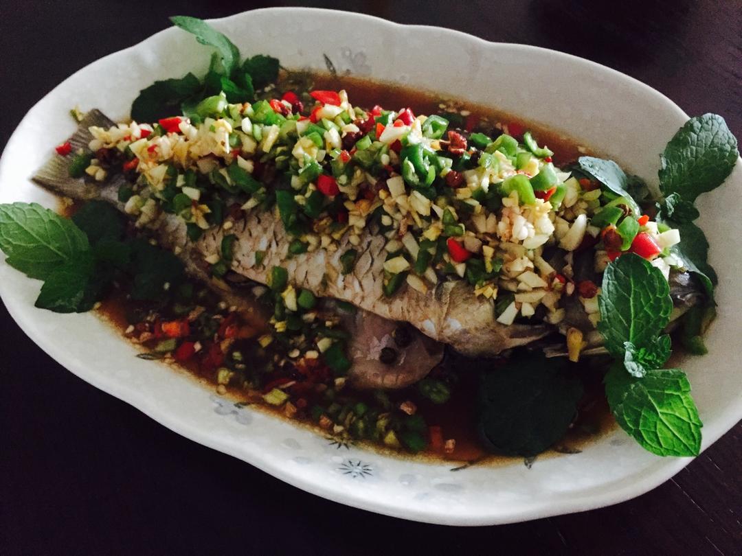 阿璐coco做的凉拌鲫鱼-最好吃的鲫鱼