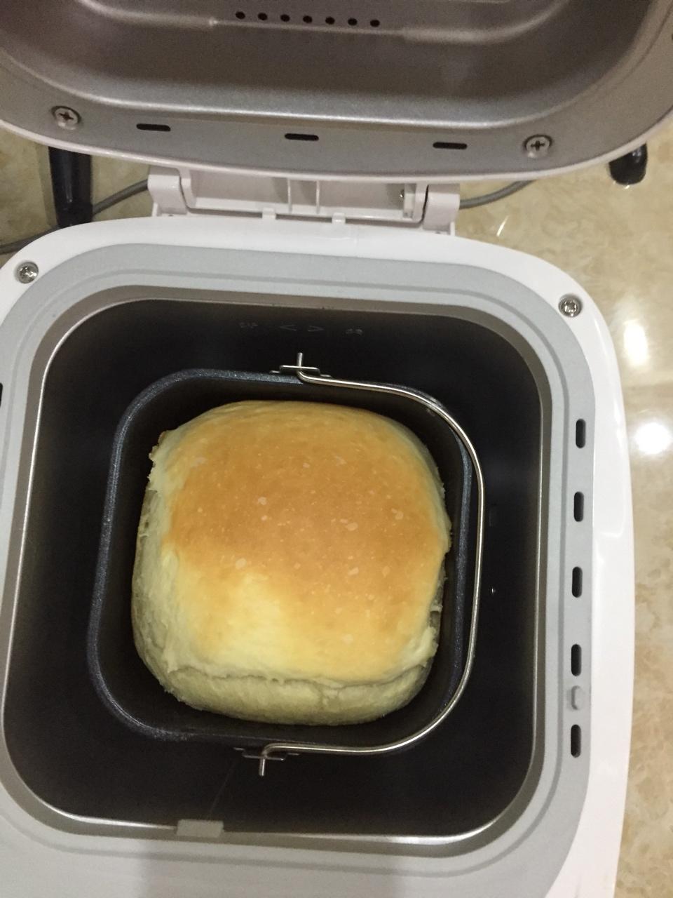 面包机做面包的方法（一键式蔓越莓淡奶油面包）
