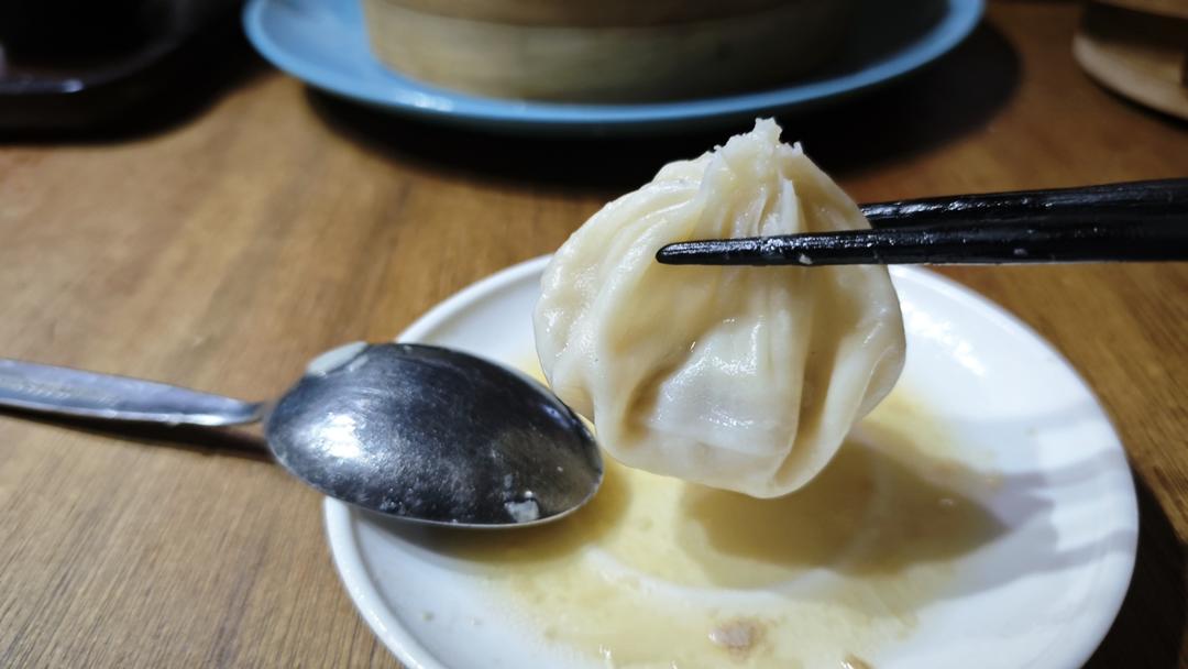 虾滑小笼（虾仁灌汤包）