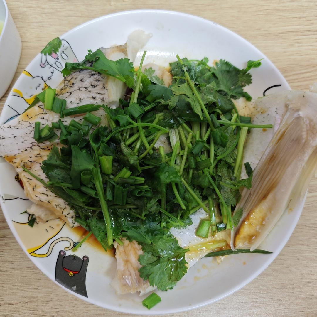清蒸鱼腩