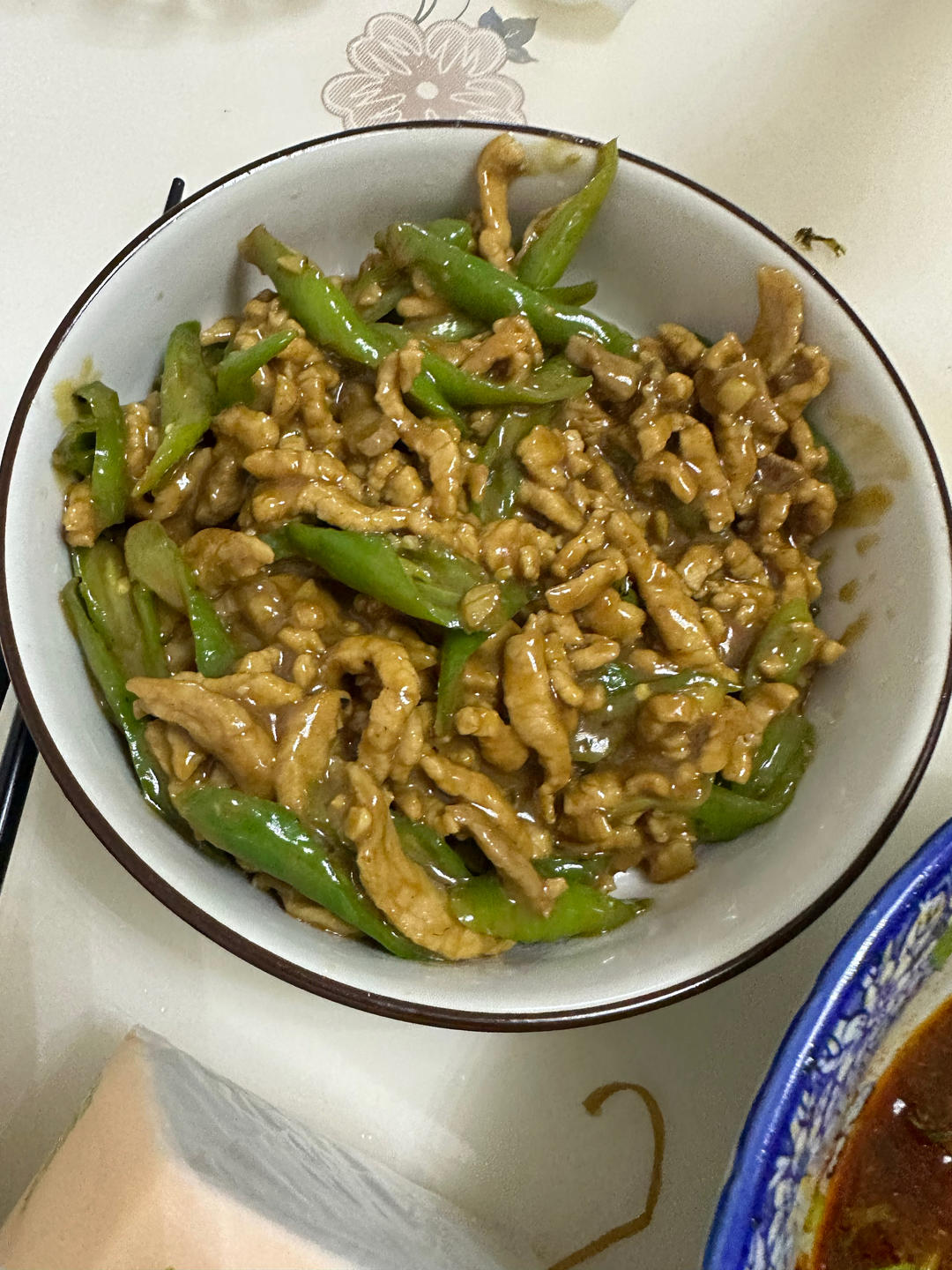 ‼️好吃到舔盘的青椒肉丝盖浇饭