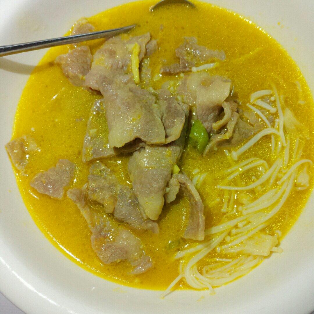 酸汤肥牛