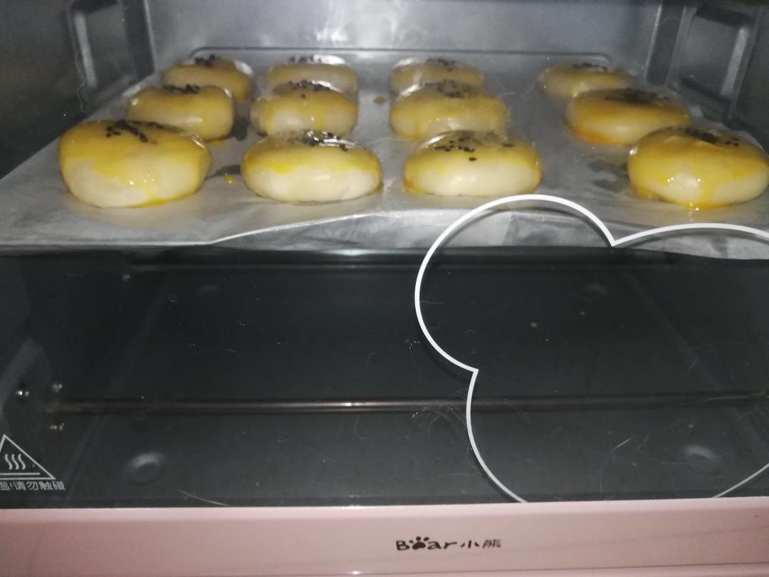 好吃到爆的奶黄酥