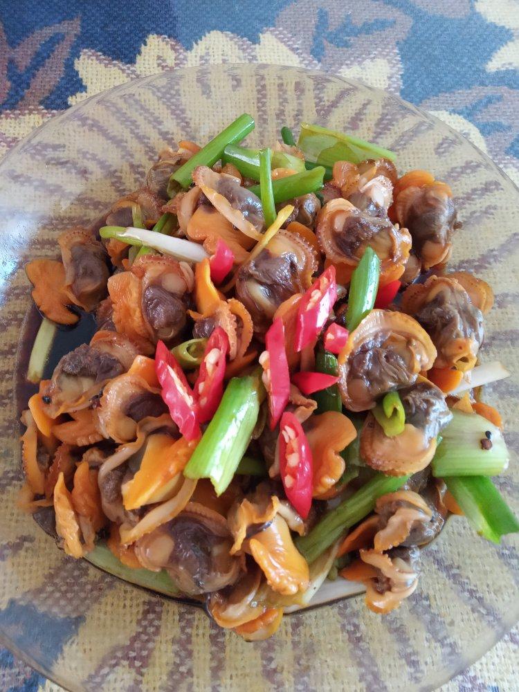 葱拌毛蚬子（血蛤）