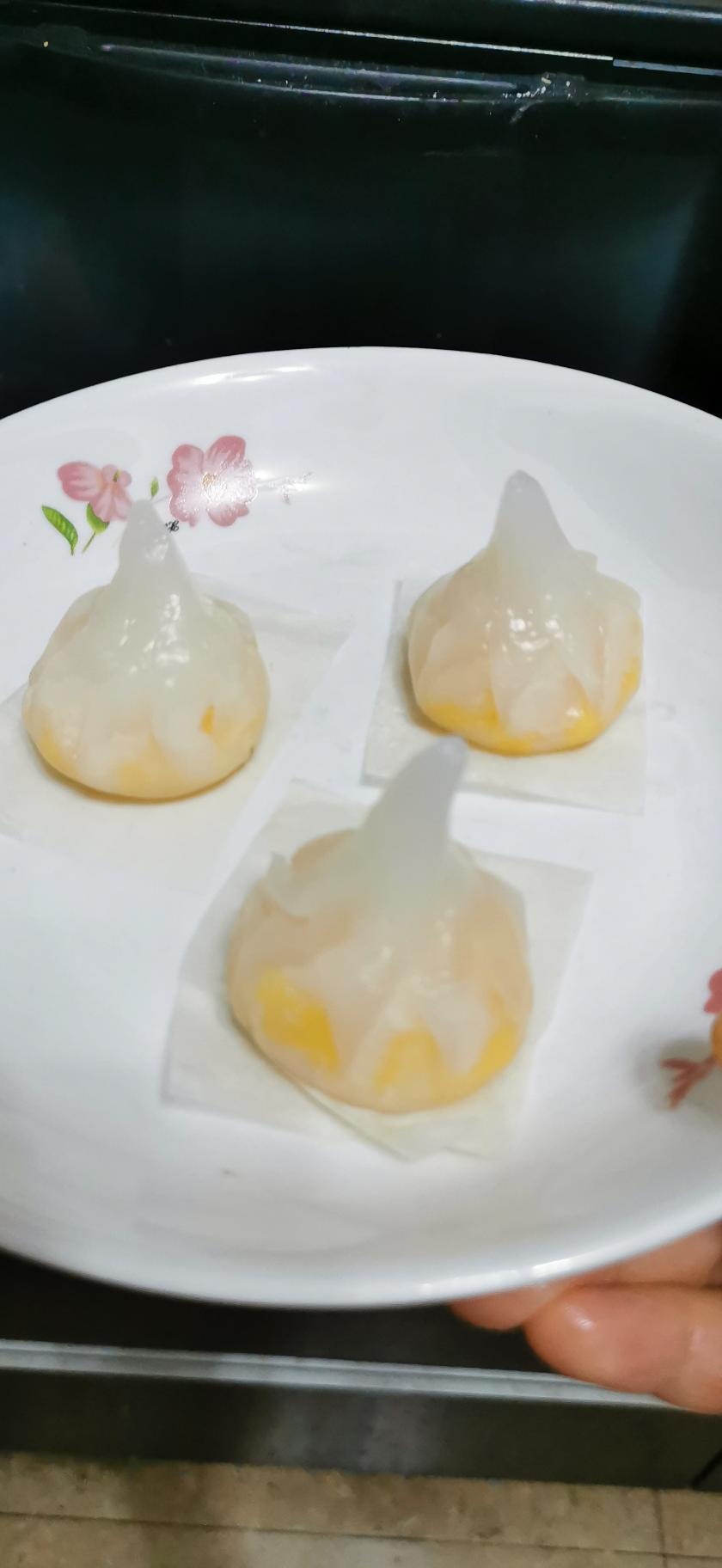 我的水晶寿桃(奶黄水晶包)的做法