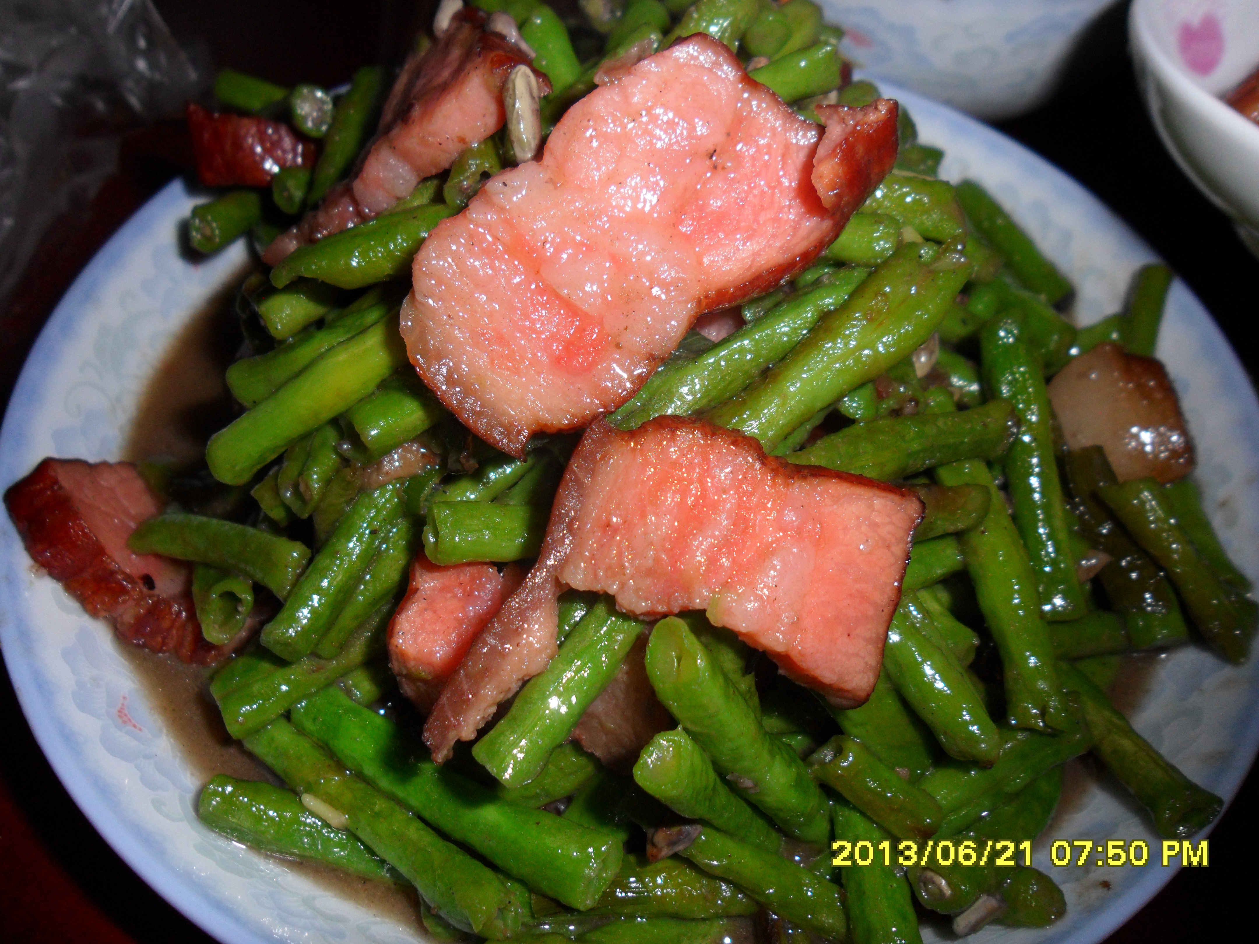 腊肉炒豆角