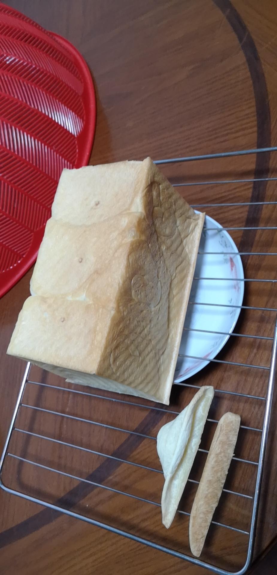 吐司，奶香手撕面包，超级香浓