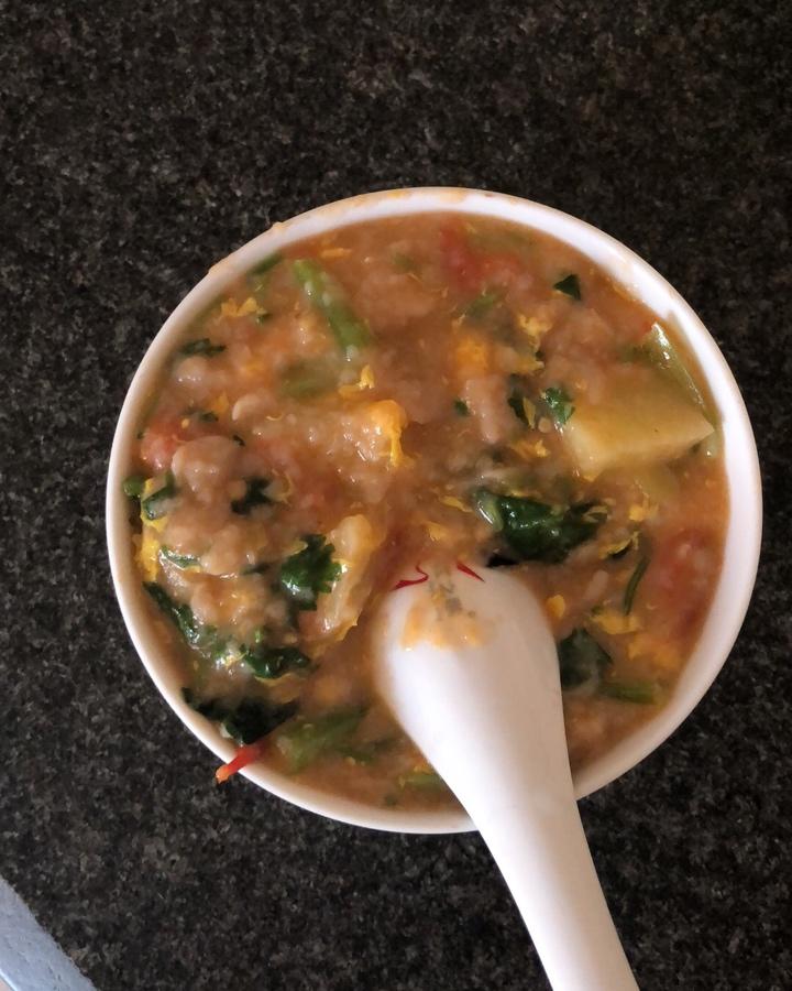 西红柿鸡蛋疙瘩汤
