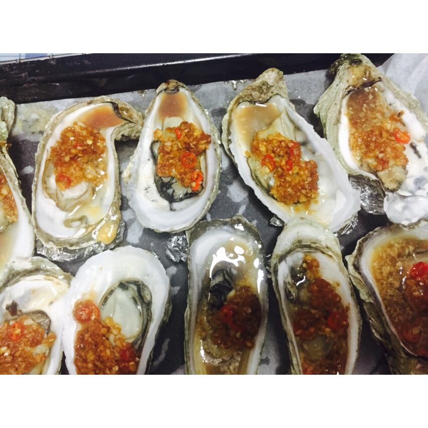 【曼食慢语】蒜蓉烤生蚝