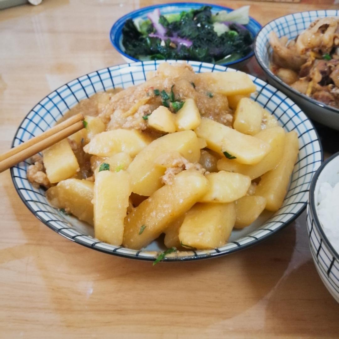 土豆肉末