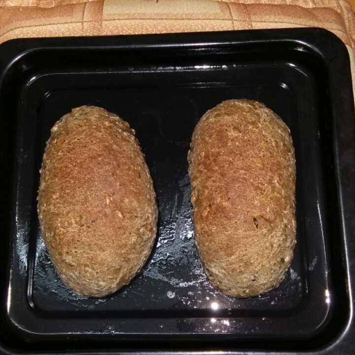 无油多谷物面包