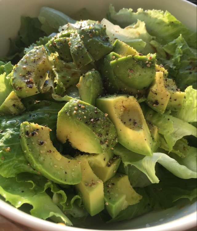 【减脂小厨房】牛油果沙拉