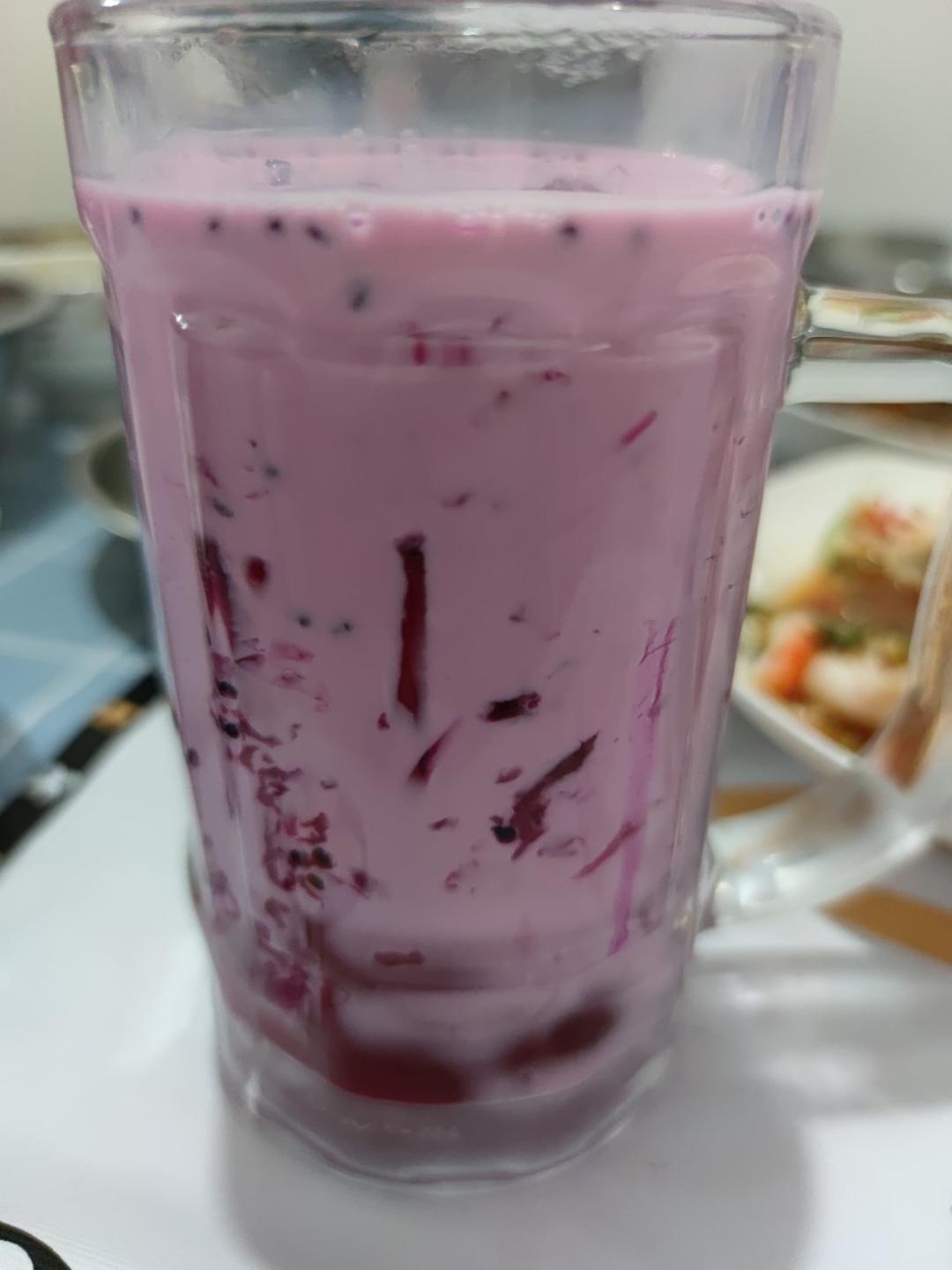 白凉粉版火龙果撞奶（夏天必备）