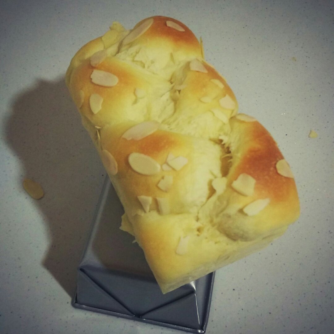 淡奶油老式面包