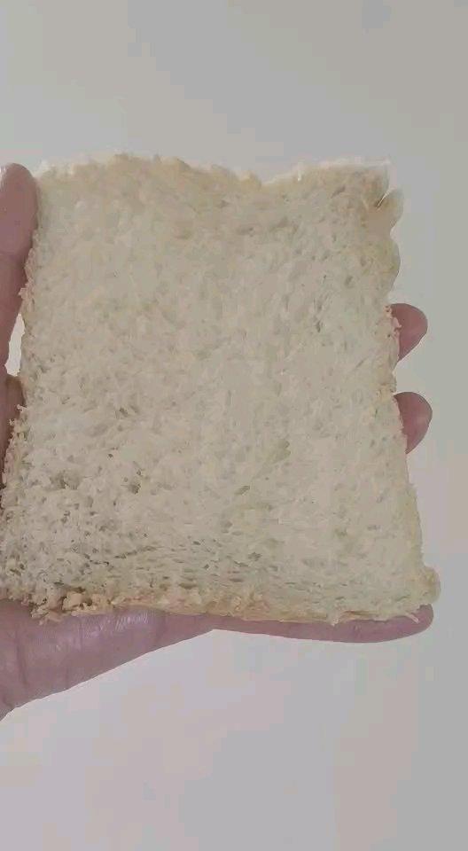 软到拿不起来的生吐司