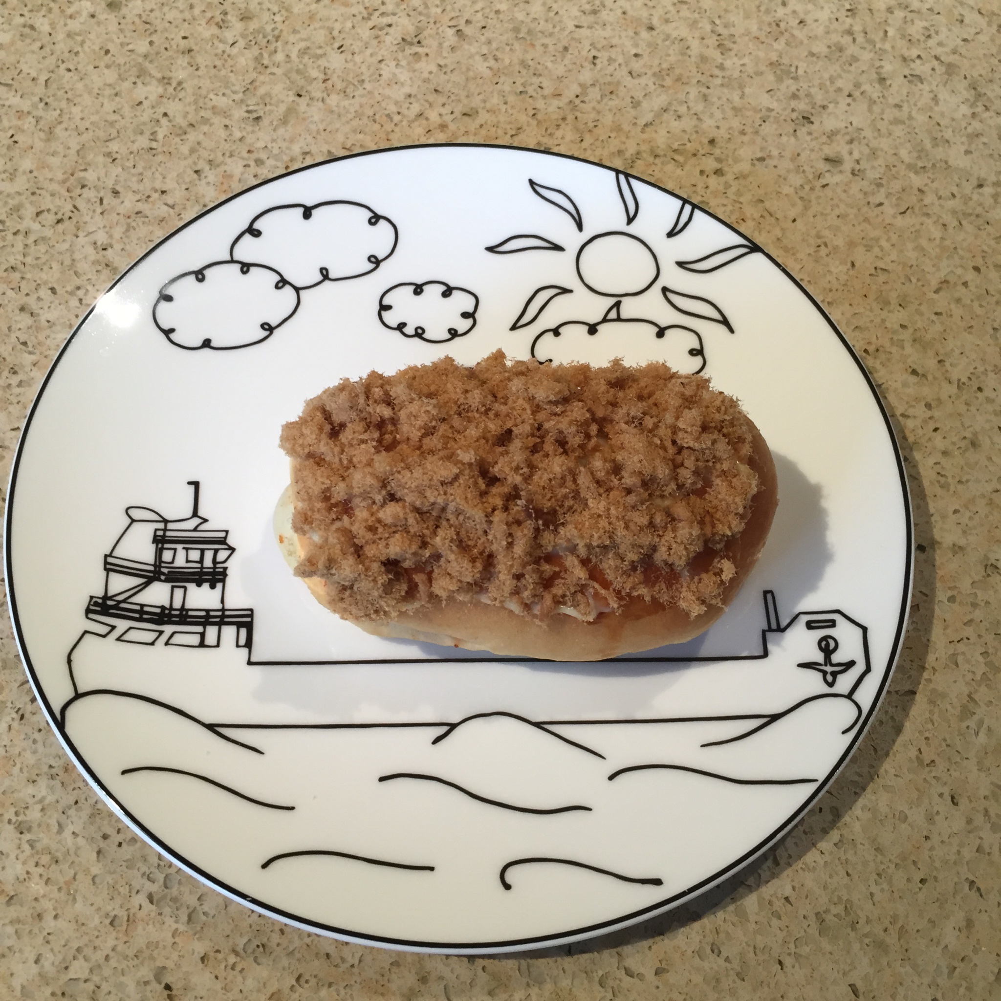 火腿肉松面包卷