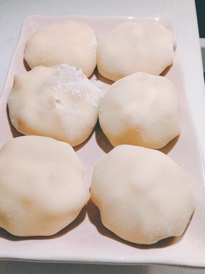 不用淡奶油的【草莓酸奶雪媚娘】