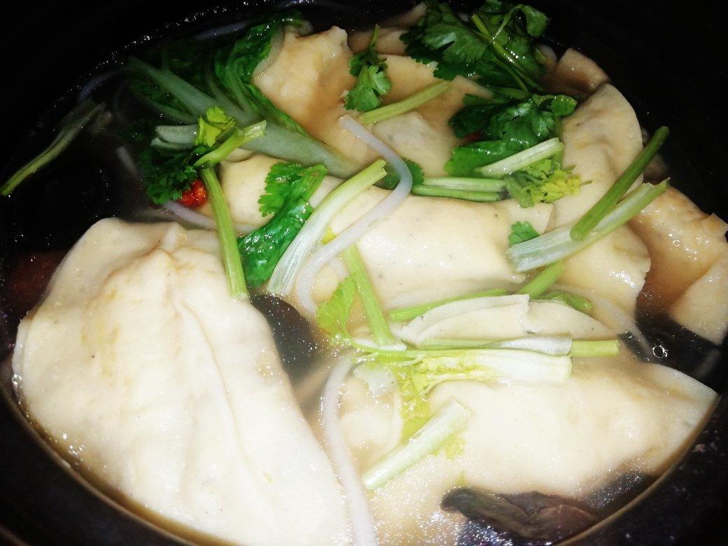 蛋饺什锦汤