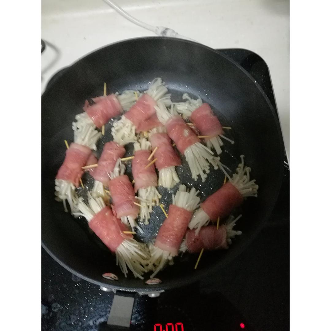 金针菇培根卷