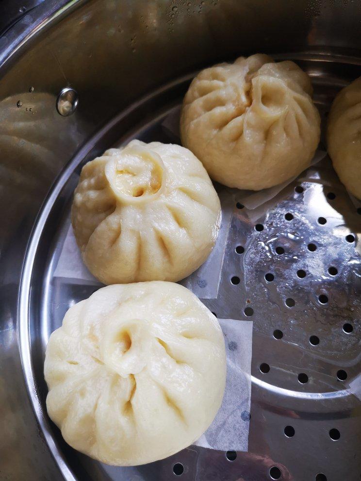鲜肉包子