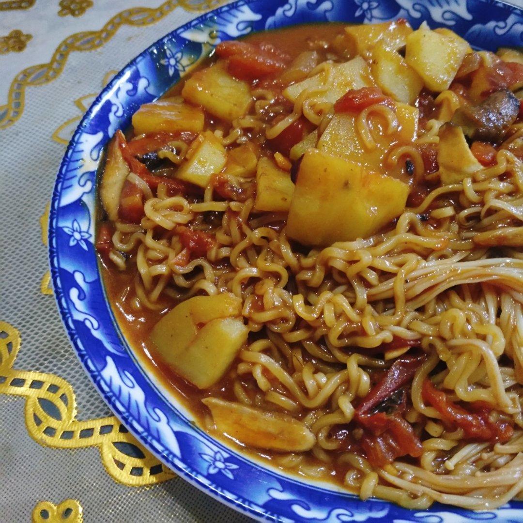 金针菇肥牛番茄锅