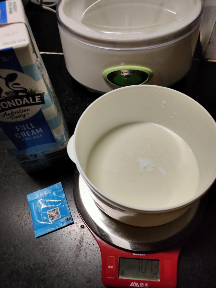 纯奶手撕吐司的做法 步骤1