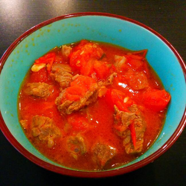 牛肉炖柿子
