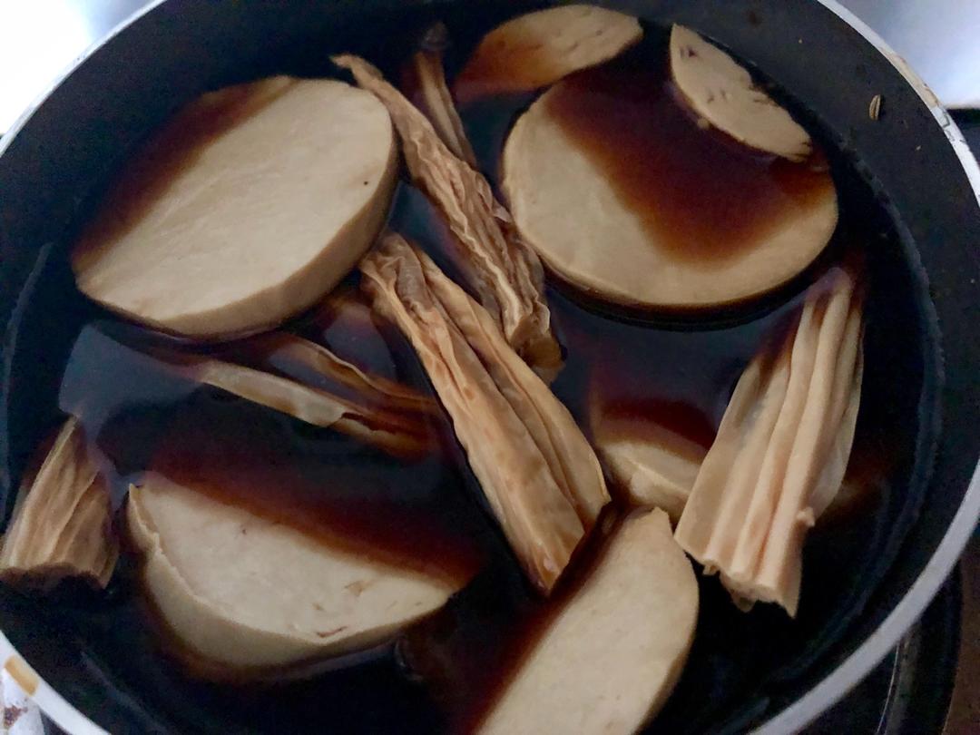 卤腐竹豆腐