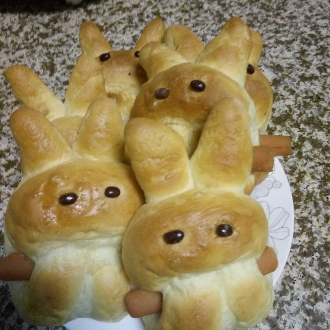小兔子香肠包
