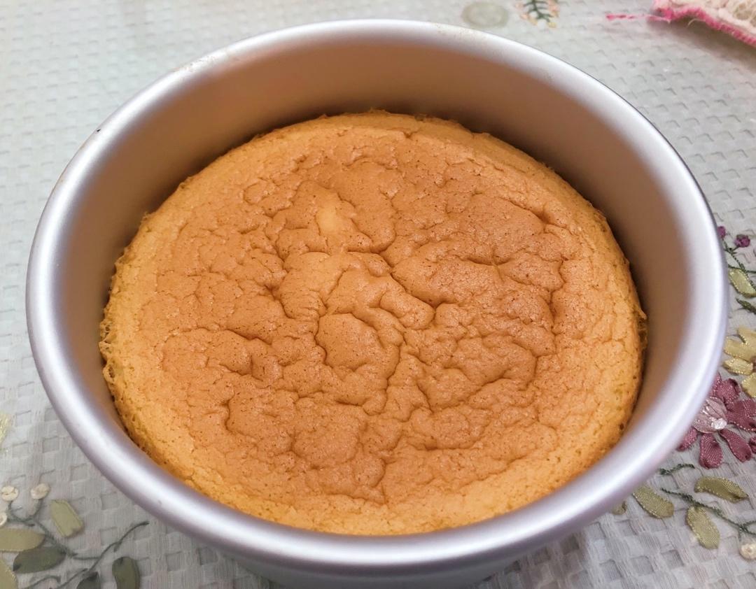 不塌陷不开裂的戚风(杯子、6寸）蛋糕