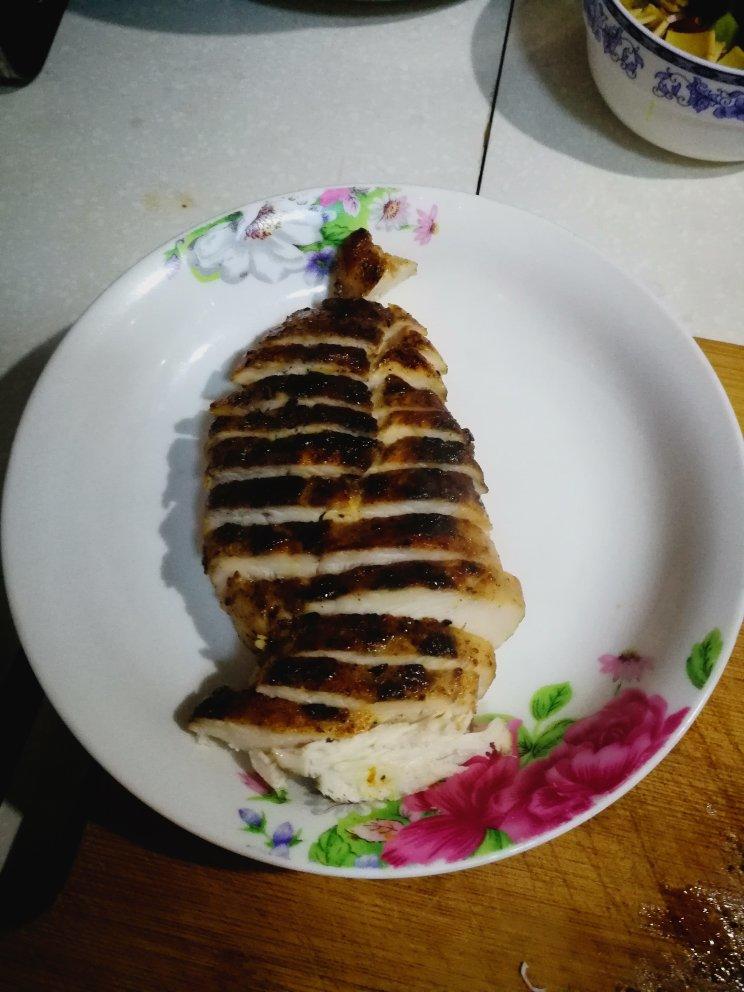 酷炫屌炸天好吃的煎鸡胸肉（香蒜蜂蜜煎鸡胸肉）
