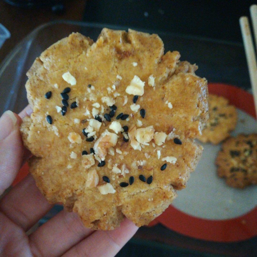 轻轻一按就碎掉的原味桃酥（不输猪油版）
