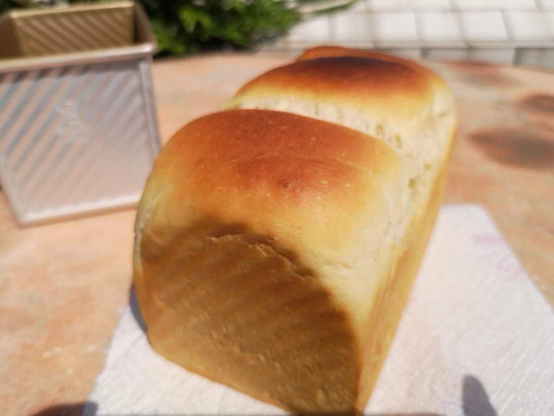 微咸味奶油吐司