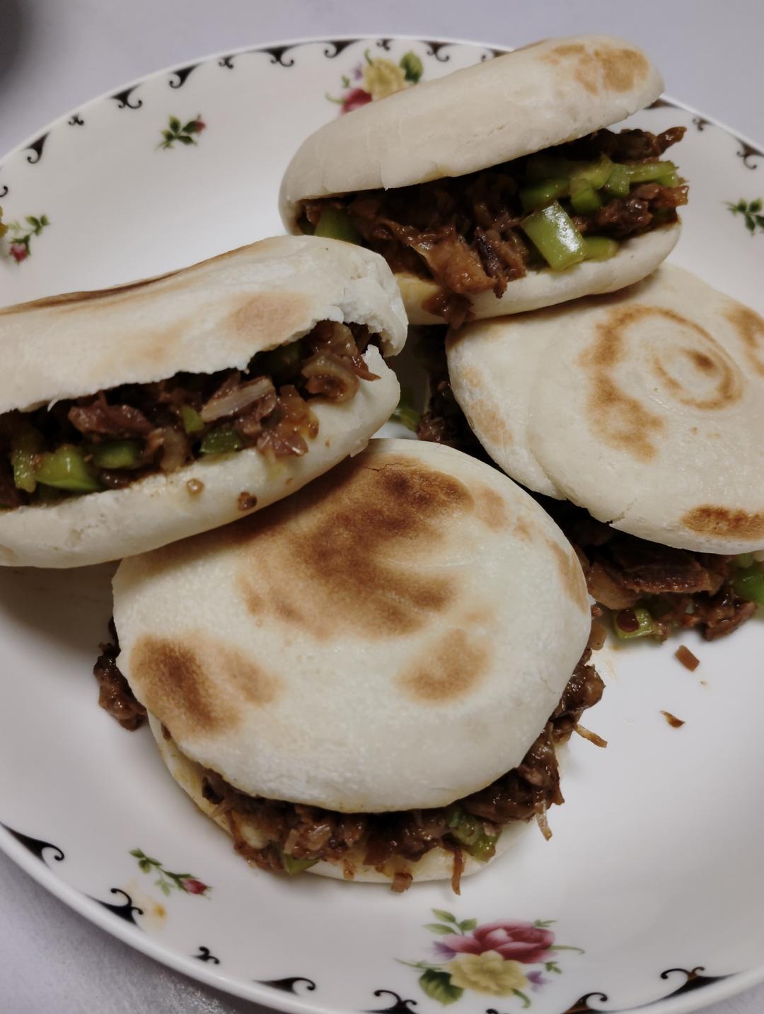 肉夹馍