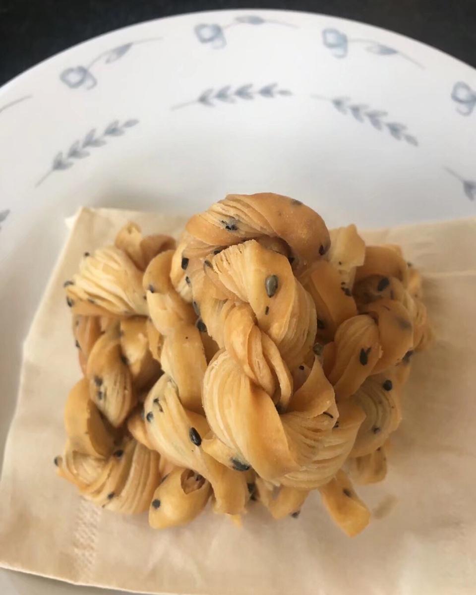 千层酥小麻花