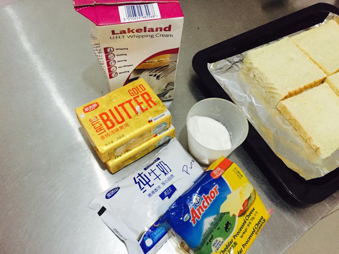 纯奶手撕吐司的做法 步骤1