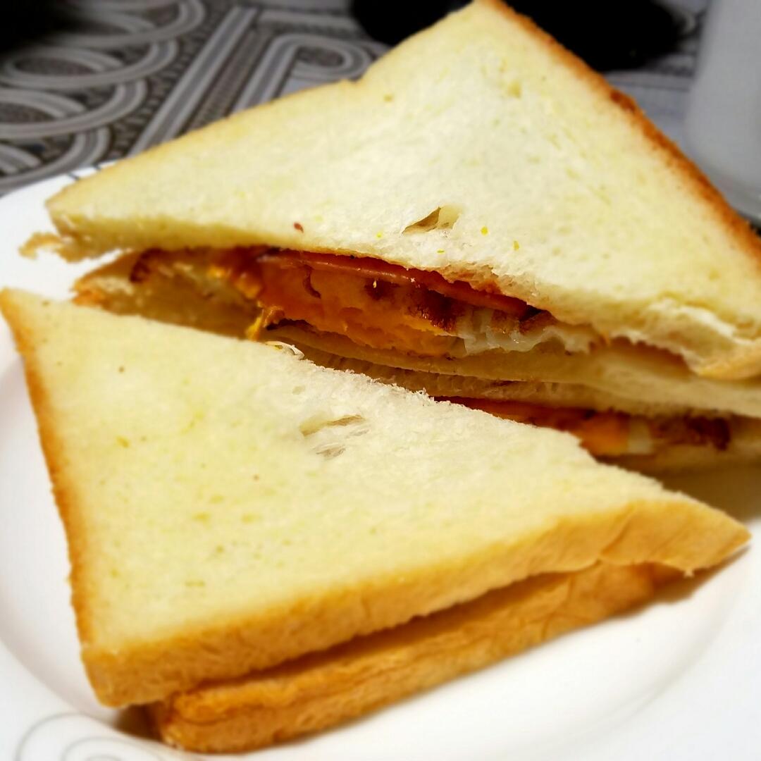 《深夜食堂》鸡蛋三明治