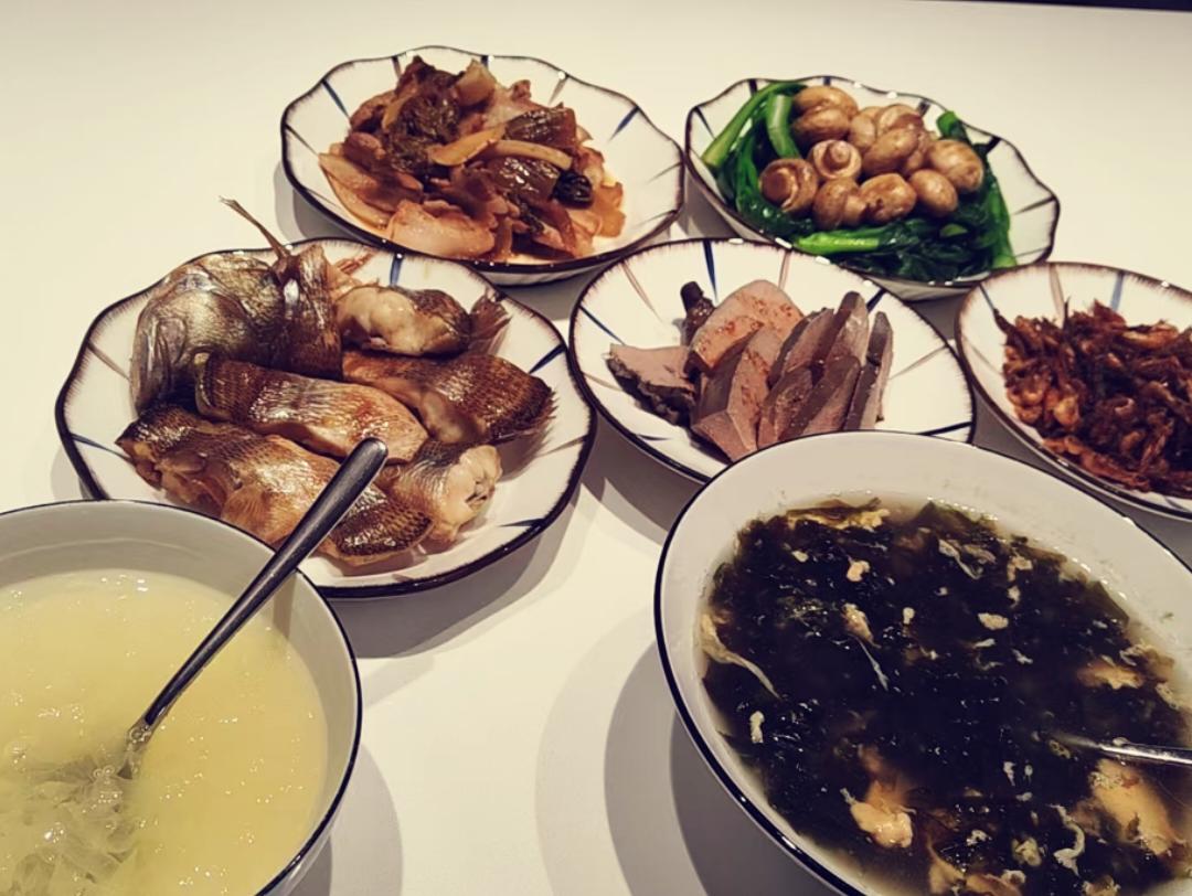 家庭聚餐