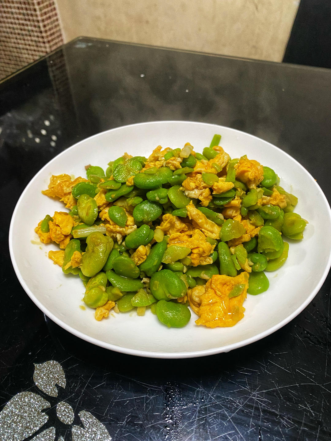 下饭菜！鸡蛋炒蚕豆米！一家人都爱吃！